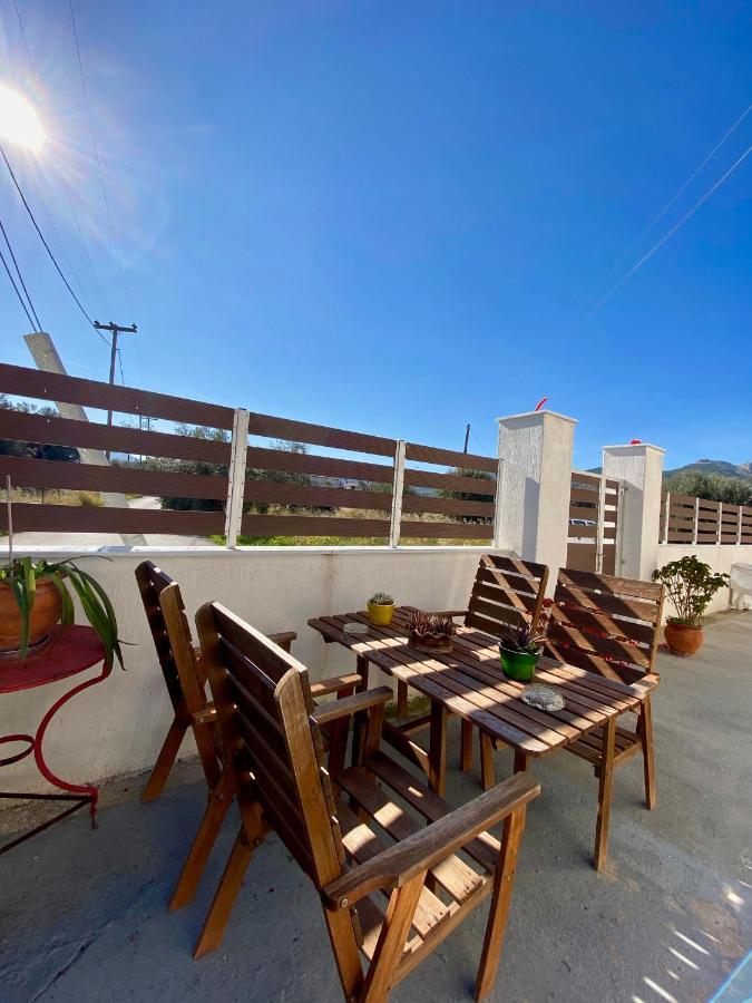 Mpanos Sea Apartment 2 Loutra Oraias Elenis Luaran gambar